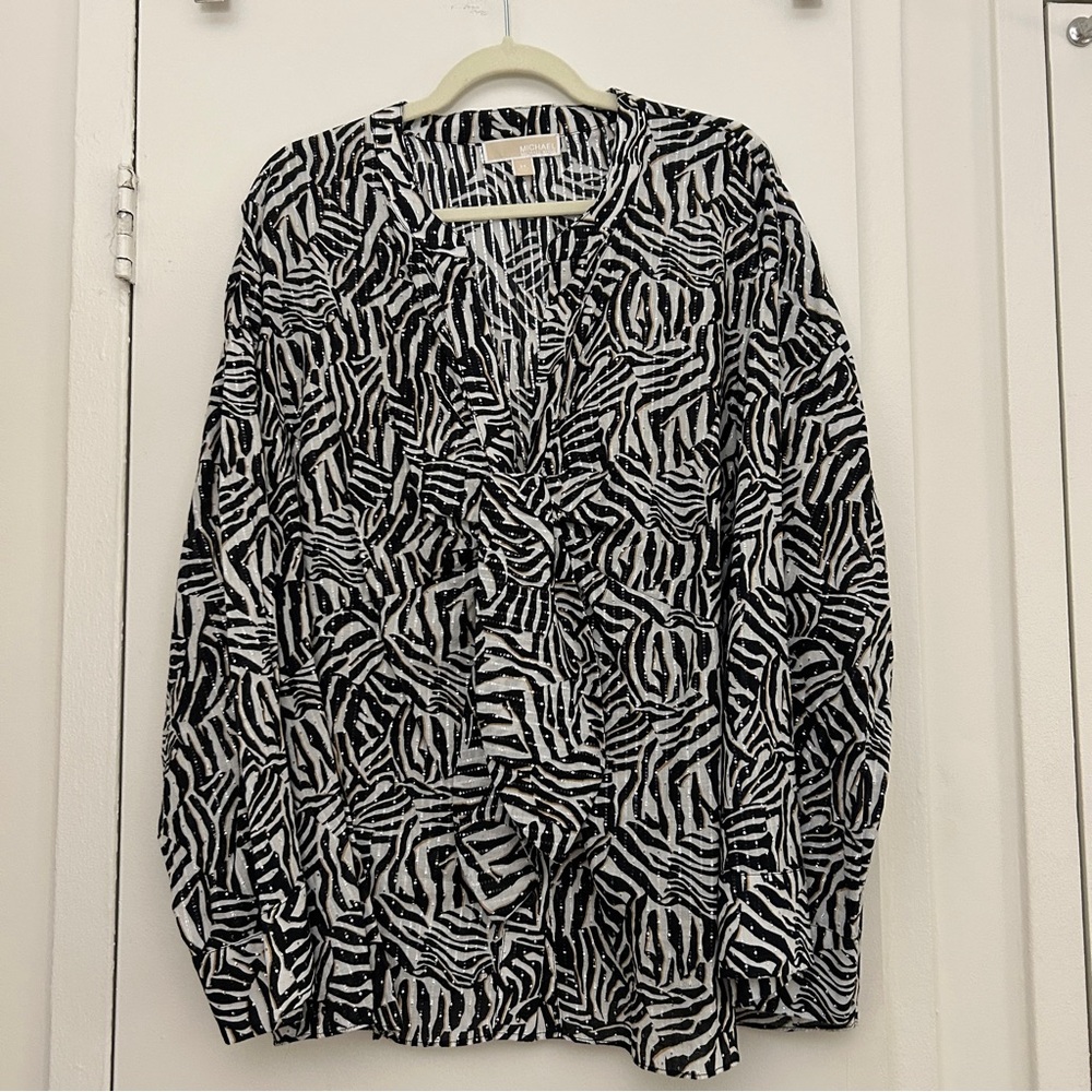 Michael Kors Zebra Pattern Blouse w/ Bell Sleeves & Silver Accents (Size 3X)